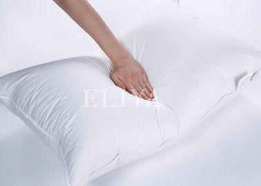 लंबे आकार 4 स्टार धो सकते हैं Microfiber होटल में आराम तकिए सफेद रंग या स्वनिर्धारित