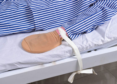 संयम बेल्ट के साथ उच्च जोखिम वाले रोगी के स्वास्थ्य की देखभाल हाथ मेडिकल प्रकार का दस्ताना